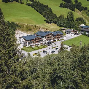 Aparthotel Avenida Mountain, Saalbach
