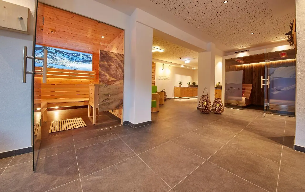 ***  Hotel Hubertushof Saalbach-Hinterglemm Austria
